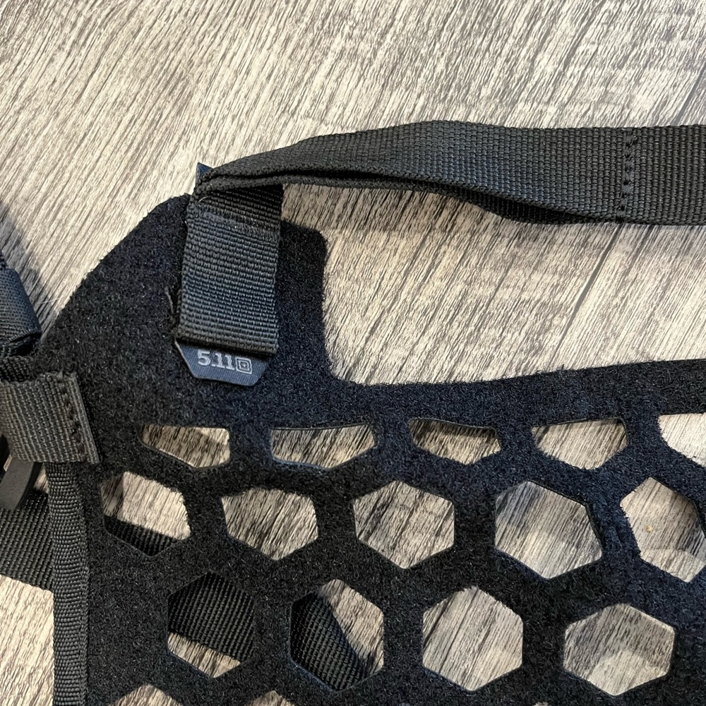 5.11 Vehicle Ready HexgridSeat